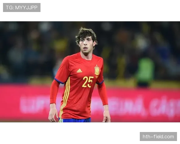 罗贝托国家队生涯盘点:铁血后卫书写荣耀篇章 罗贝托国家队生涯盘点:铁血后卫书写荣耀篇章